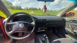 Volkswagen Passat 1.9 TDI 81kw (8 foto / 10)
