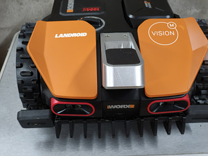 Robotniiduk Worx Vision WR206E 600mw2 (3 foto / 10)