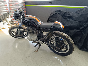 Honda CB250 cafe projekt (4 foto / 7)
