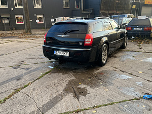 Chrysler 300c (5 фото из 10)