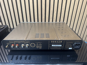 Roksan Caspian komplekt (9 foto / 10)