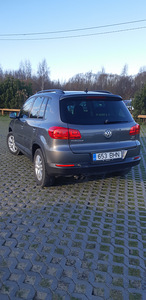 Volkswagen Tiguan (3 foto / 11)