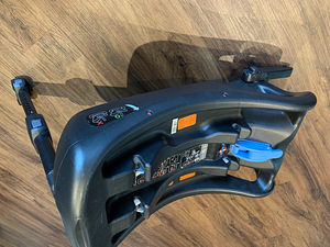 Turvahäll JOIE i-gemm 2 + ISOFIX alus. (3 foto / 7)