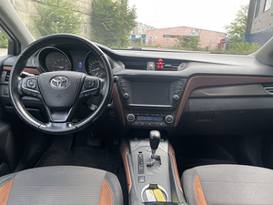 Autorent toyota avensis (5 foto / 5)