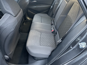 Toyota Corolla rent (6 foto / 6)