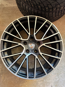 5x130 диски 20x10,5 / 20x9 (1 фото из 8)