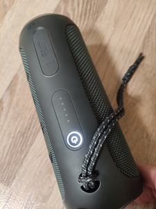 JBL Flip Essential 2 (2 фото из 3)