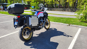 Honda Africa Twin CRF1000 (3 foto / 9)