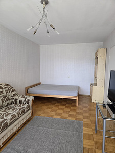 Люстра (3 фото из 3)