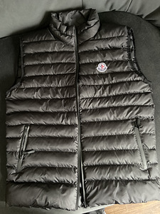 Meeste vest Moncler (1 foto / 1)