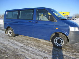Volkswagen Caravelle (3 foto / 12)