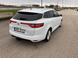 Müüa Renault Megane 2017 (4 foto / 11)