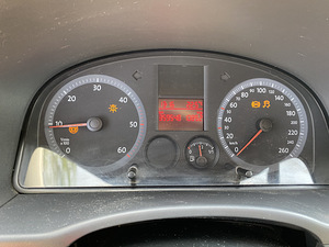 Volkswagen caddy (7 foto / 11)