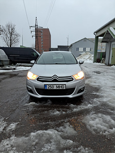 Citroen c4 1.6 88kv (7 foto / 9)