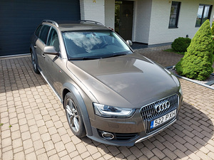 Audi A4 B8.5 Allroad (7 foto / 7)