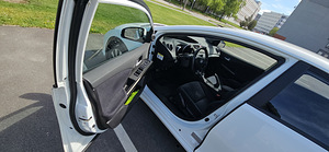 Honda Civic 5D Elegance 1.8 VTEC 104kW (4 foto / 15)
