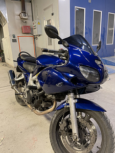 Suzuki sv650s (4 foto / 4)