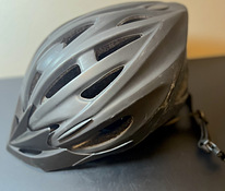 Детский велосипедный шлем, с. 52-56 см, практически не использовался