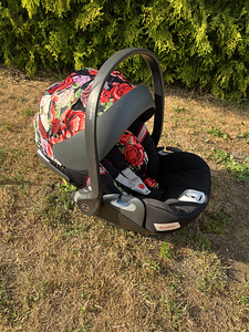 Cybex Priam spring blossom & rose gold komplekt (7 foto / 10)