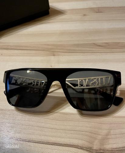 Versace päikeseprill. Versace солнечные очки. Новые! (фото #2)