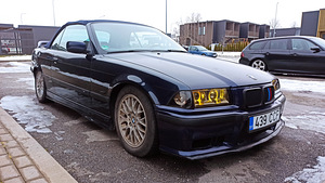 BMW e36 cabrio 2.0 r6 110kw (2 foto / 8)
