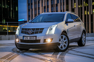 Cadillac SRX4 Premium 3.0 V6 (3 foto / 10)