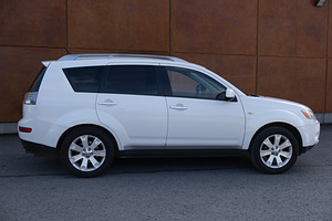 Mitsubishi Outlander XLS (LPG) (4 foto / 5)