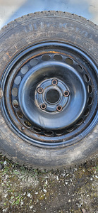 195/65R15 Good Year (1 foto / 10)