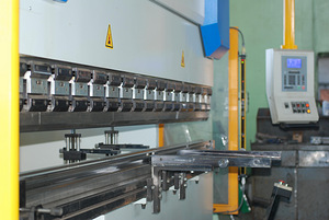 Otsime painutuspinki operaatorit/metallitööde lukksepp (1 foto / 2)