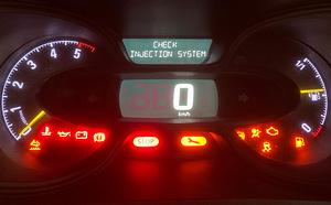 Renault Trafic Adblue Check Antipollution System Opel Vivaro (2 foto / 4)