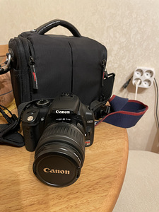 Зеркальный фотоаппарат Canon Rebel XT