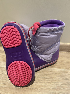 Crocs j2 Новинка! (2 фото из 5)
