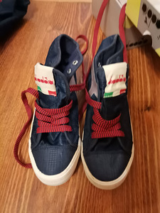 Kedsid Diadora suurus 36 (1 foto / 4)