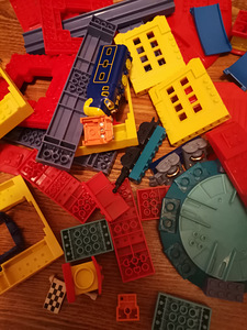 Konstruktor mega blocks (2 foto / 2)