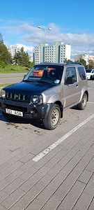 Suzuki Jimny (8 фото из 12)