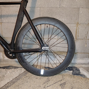 Fixie/трековый велосипед (3 фото из 5)