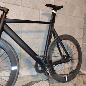 Fixie/трековый велосипед (5 фото из 5)