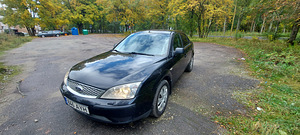 Ford Mondeo (3 фото из 13)
