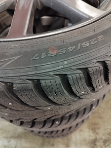 Диски Лексус R17 225/45 (6 фото из 10)