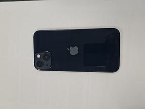 iPhone 13 128 Гб (2 фото из 3)