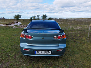 Mitsubishi Lancer Intense Sport (3 foto / 9)