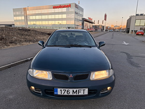 Mitsubishi Carisma GLS (2 foto / 14)