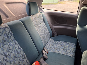 Mitsubishi Colt GLX 1.6 (10 foto / 14)