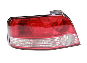 Mitsubishi Galant tagatuled