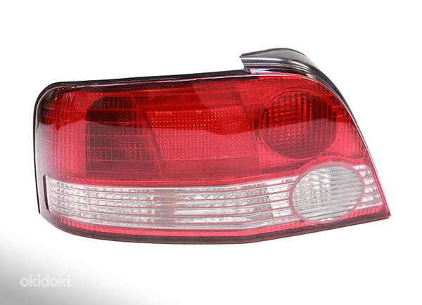 Mitsubishi Galant tagatuled