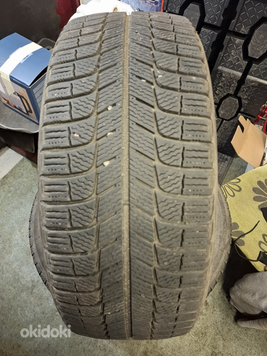 R18 215/45