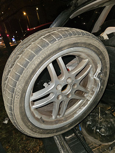 BMW e39 m5 orig veljed 3tk lisaks üks katkine (3 foto / 3)
