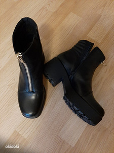 Uued Vagabond, 40 (2 foto / 2)