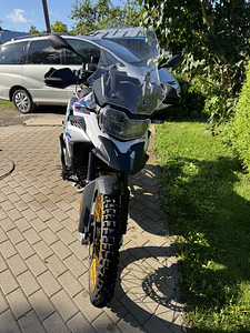 BMW F 850 GS (9 фото из 10)