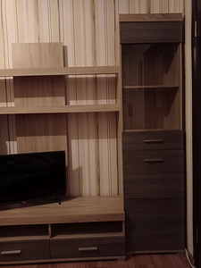 Kapp-sektsioon koos tv alusega (4 foto / 5)